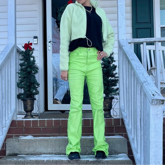 Neon green pants - Picture 2 of 2